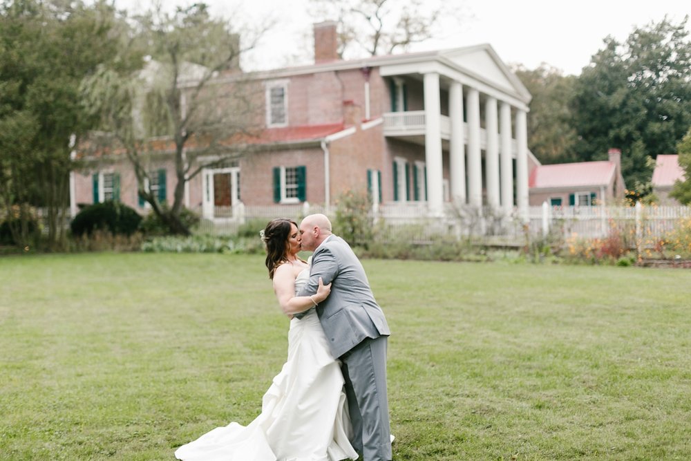 The Hermitage Rustic Wedding | Amy Allmand photography