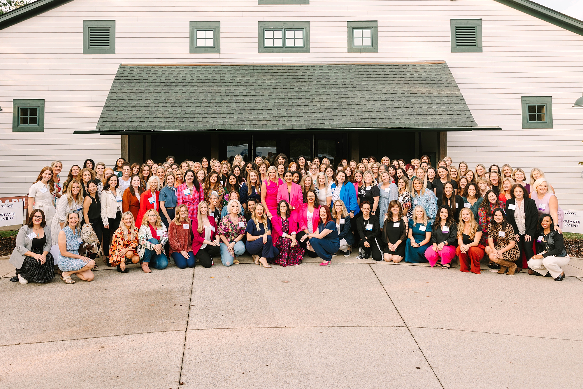 attendees for Tennessee Women Connect Live Event at Loveless Barn